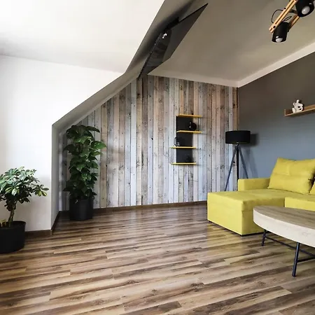 Apartment Benetton